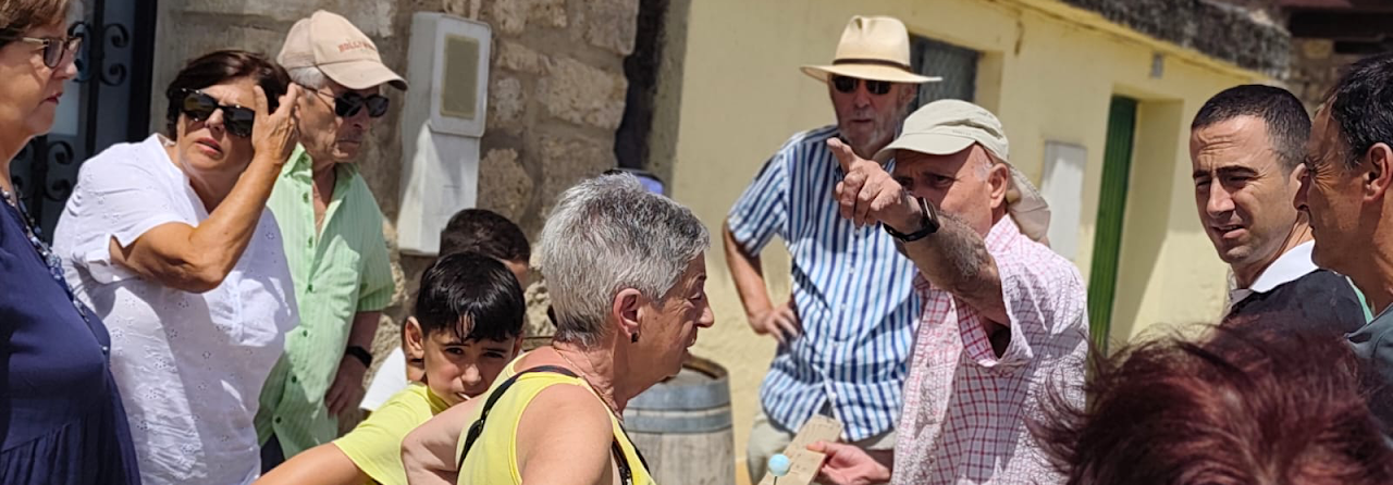 Tamaronenses durante el ensayo del eclipse celebrado el 12 de agosto de 2025